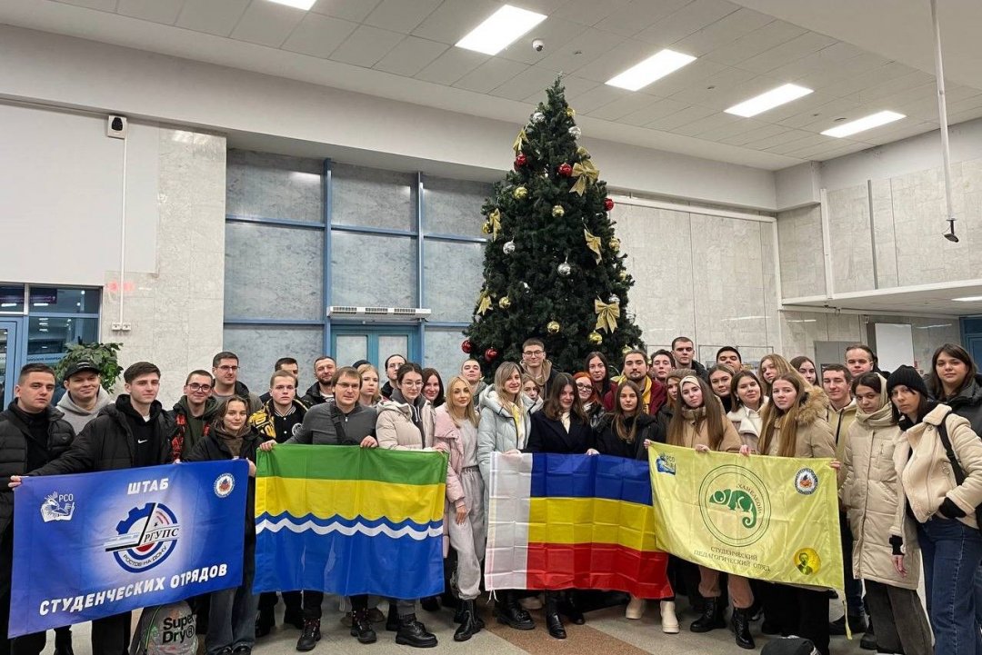 Молодые активисты региона посетили Международную выставку-форум «Россия»